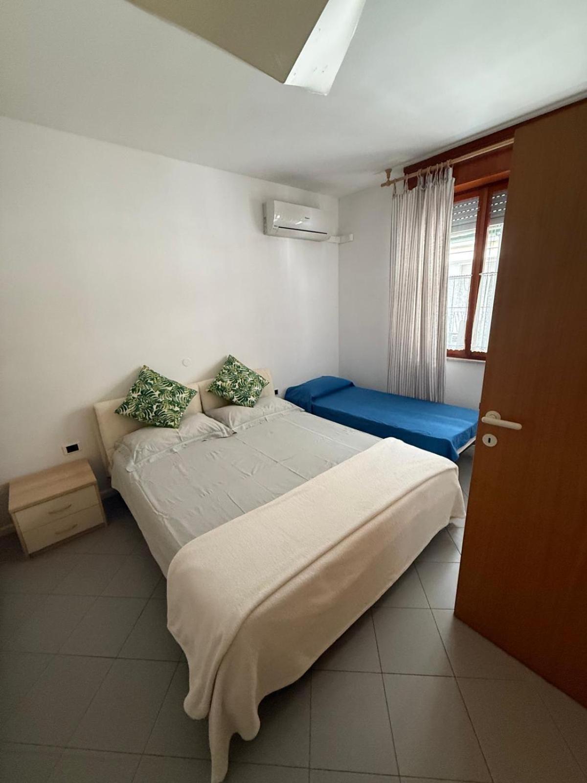 Gracious Apartment Located In The Heart Of Lignano Lignano Sabbiadoro Exterior foto